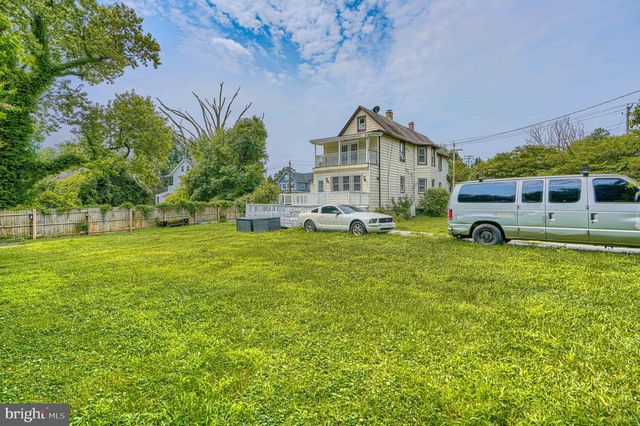 2802 GRINDON AVE, Baltimore, MD 21214