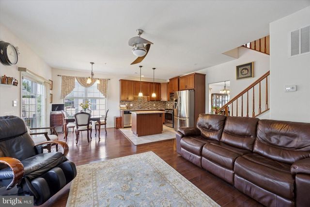 66 BOWMAN DR, Feasterville Trevose, PA 19053