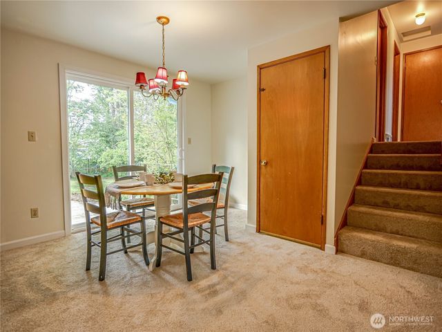 110 N 201st Street, Shoreline, WA 98133