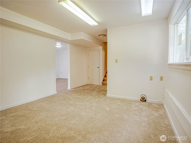 110 N 201st Street, Shoreline, WA 98133