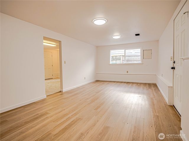 110 N 201st Street, Shoreline, WA 98133