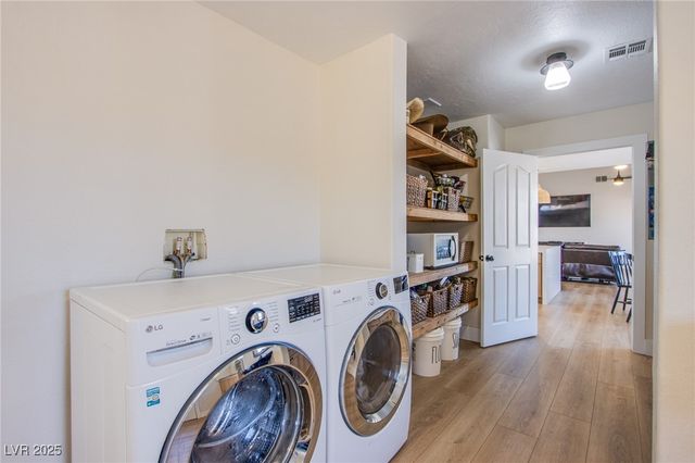 2030 Ash Street, Overton, NV 89040