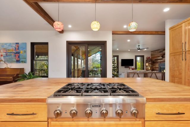 9475 King Rd, Loomis, CA 95650