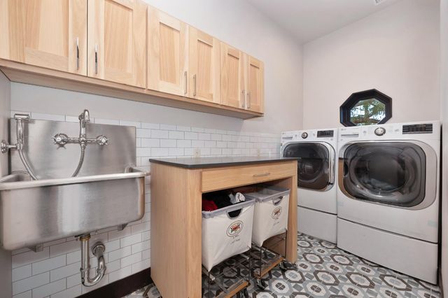 9475 King Rd, Loomis, CA 95650