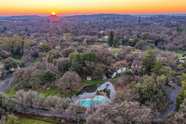 9475 King Rd, Loomis, CA 95650