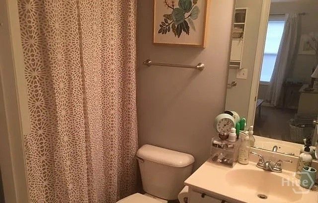 2070 Lakeside Drive, Athens, GA 30605