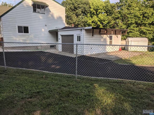150 Englewood Avenue, Teaneck, NJ 07666