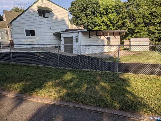 150 Englewood Avenue, Teaneck, NJ 07666
