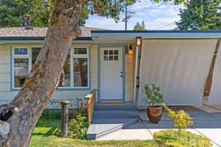 7530 Olympus Drive W, University Place, WA 98466