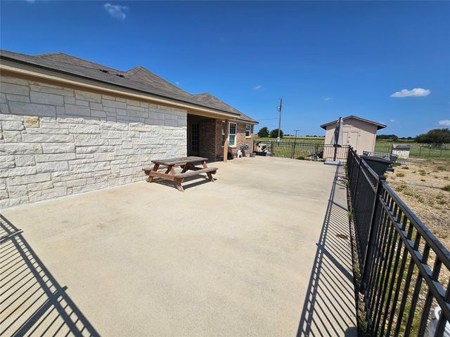 704 Camino Del Rosas, Woodway, TX 76712