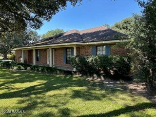 8714 Sidney Gautreaux Road, Abbeville, LA 70510