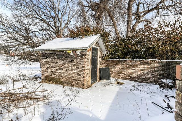 944 Sandusky Avenue, Kansas City, KS 66101