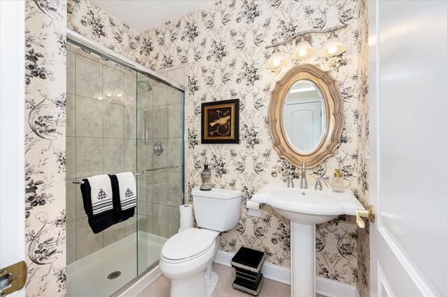 602 S Sunnyside Avenue, Elmhurst, IL 60126