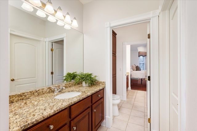 602 S Sunnyside Avenue, Elmhurst, IL 60126