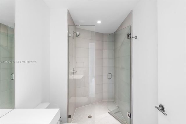 2900 NE 7th Ave 1402, Miami, FL 33137