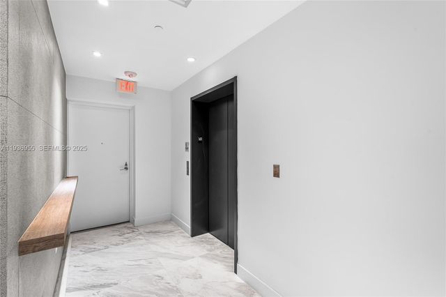 2900 NE 7th Ave 1402, Miami, FL 33137