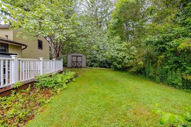 8059 Spruce Hill Drive, Clay, NY 13041