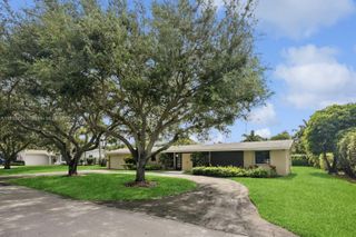 15471 SW 83rd Ave, Palmetto Bay, FL 33157