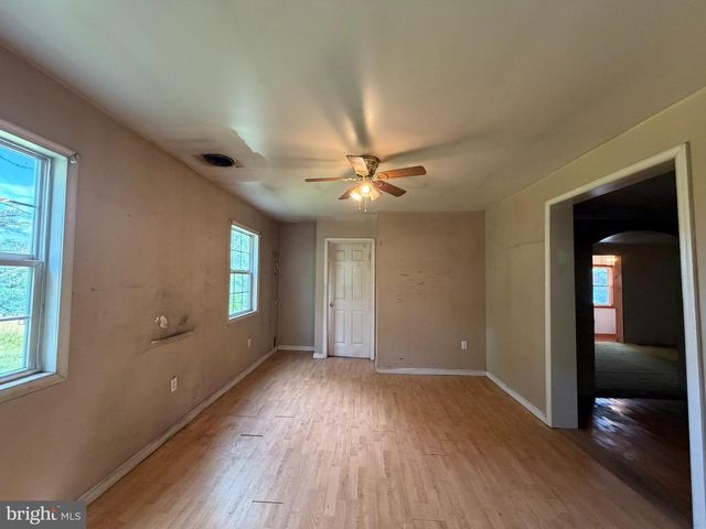 8612 HAMPTON VALLEY RD, Emmitsburg, MD 21727