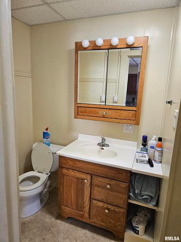 513-515 & 517 S 12TH Street, Quincy, IL 62301