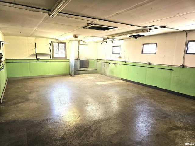 513-515 & 517 S 12TH Street, Quincy, IL 62301