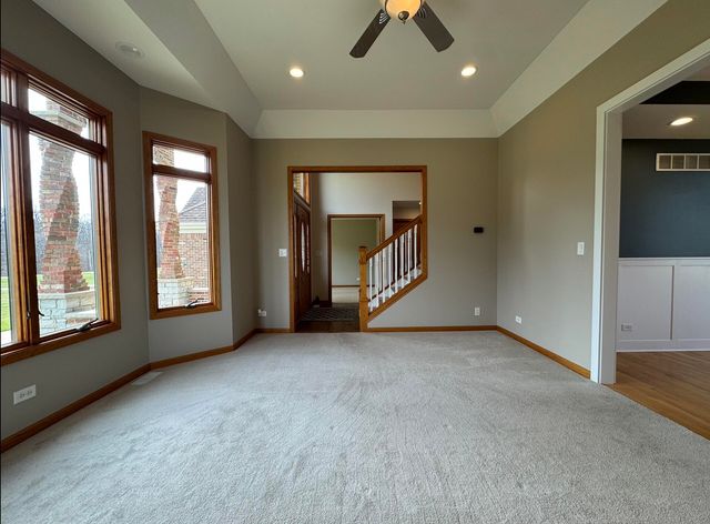 17826 S County Line Road, Hebron, IN 46341