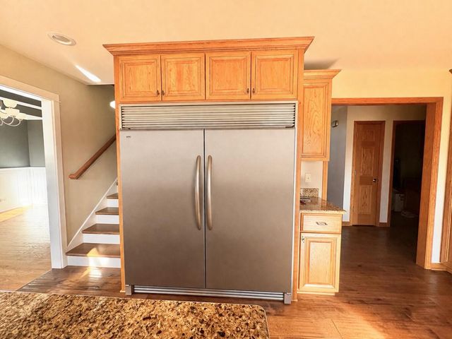 17826 S County Line Road, Hebron, IN 46341