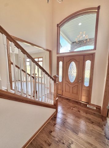 17826 S County Line Road, Hebron, IN 46341