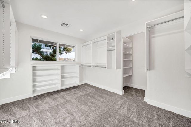 641 W LINGER Lane, Phoenix, AZ 85021