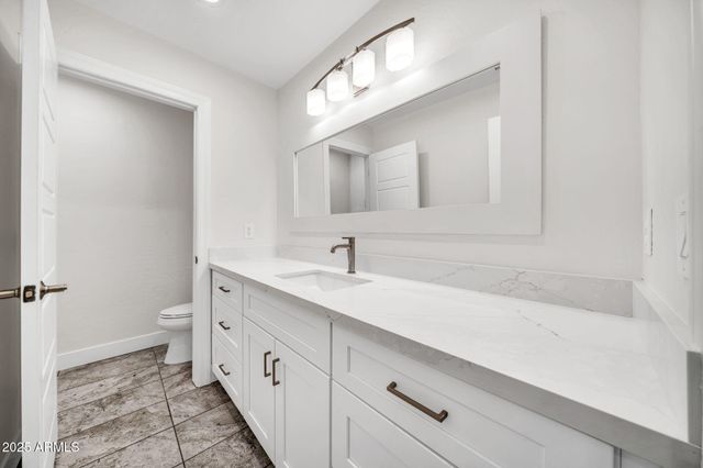 641 W LINGER Lane, Phoenix, AZ 85021