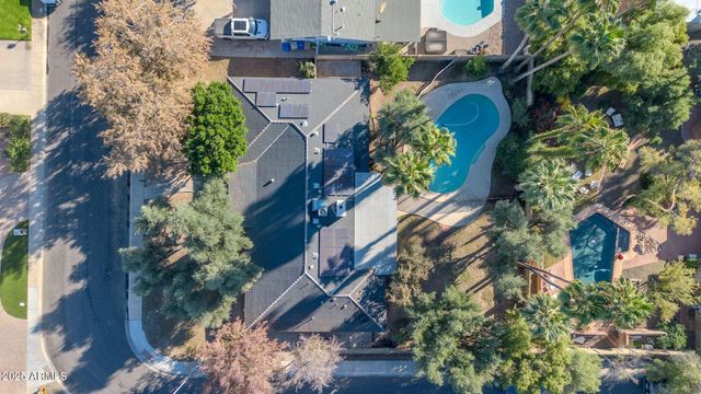 641 W LINGER Lane, Phoenix, AZ 85021