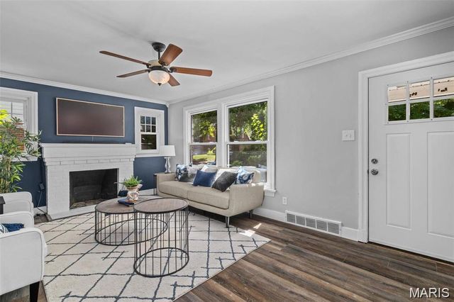 6959 Dartmouth Avenue, St Louis, MO 63130