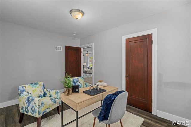 6959 Dartmouth Avenue, St Louis, MO 63130