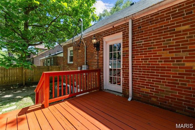 6959 Dartmouth Avenue, St Louis, MO 63130