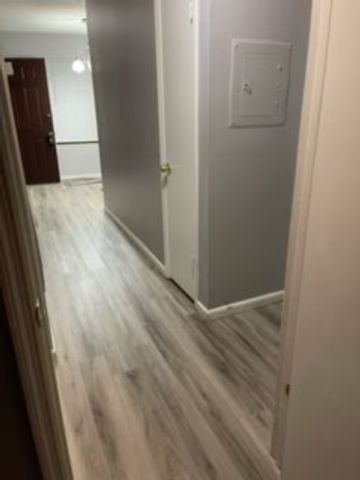 804 Apple Dr, Nashville, TN 37211