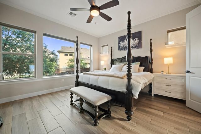 5820 Harper Park DR 66, Austin, TX 78735
