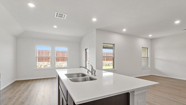 410 White Willow Drive, Josephine, TX 75173