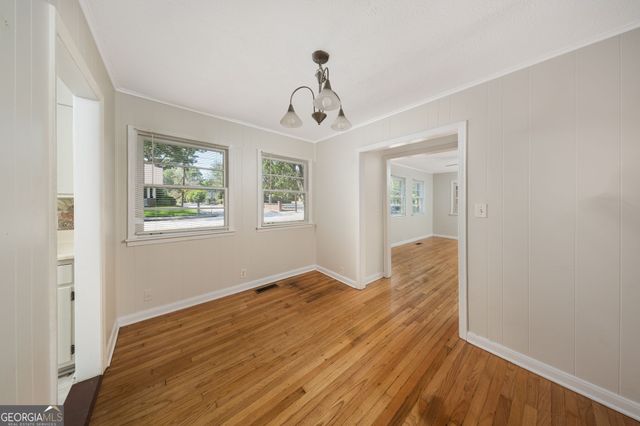 210 Oakhaven Avenue, Macon, GA 31204