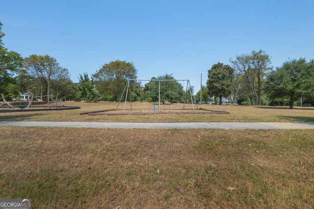 210 Oakhaven Avenue, Macon, GA 31204