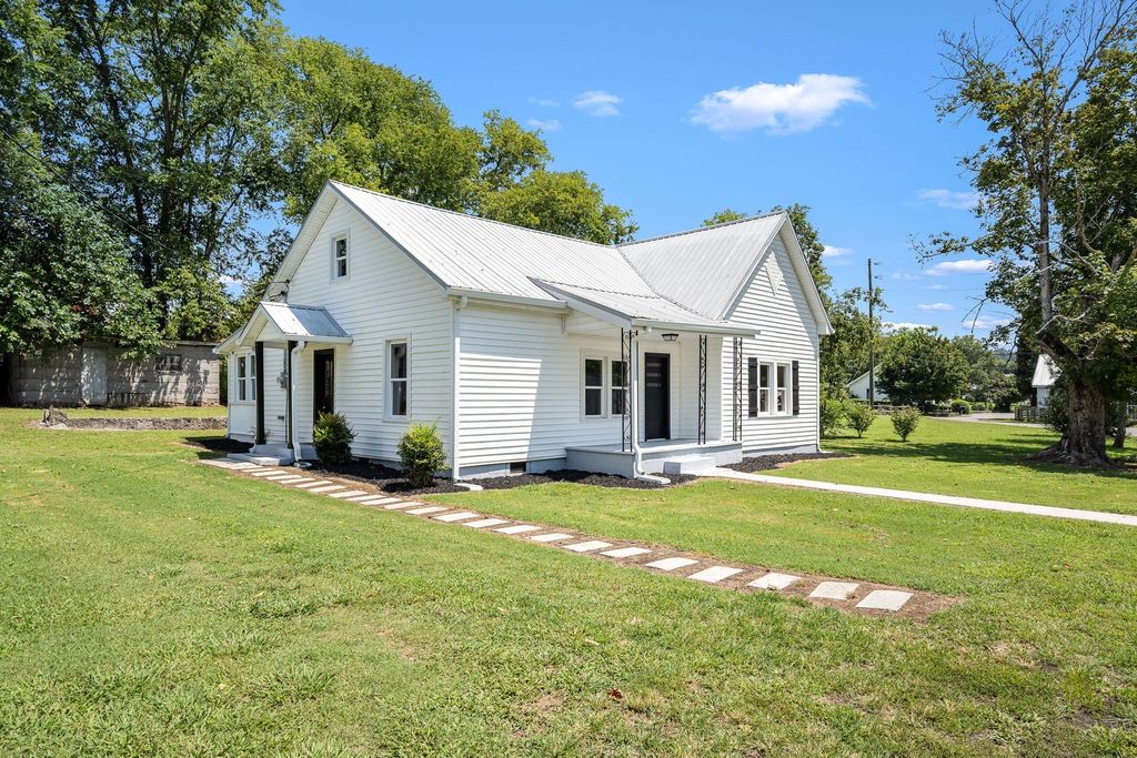 112 Re Davenport Ave, Auburntown, TN 37016