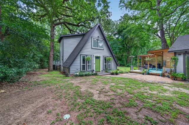 27206 Springwood Drive, Magnolia, TX 77354