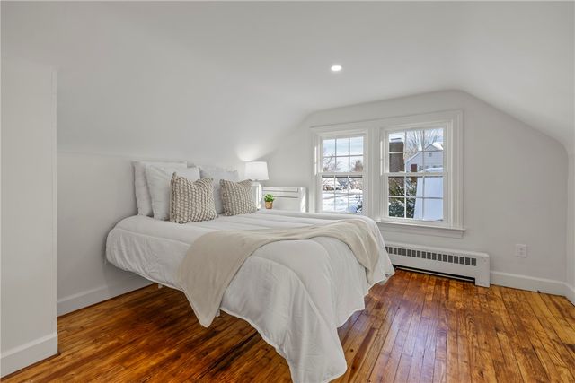 47 Bretton Woods Drive, Cranston, RI 02920