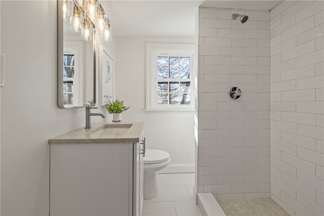 47 Bretton Woods Drive, Cranston, RI 02920