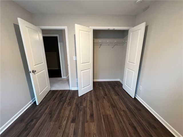 2008 Nuthatch Drive, Hoschton, GA 30548