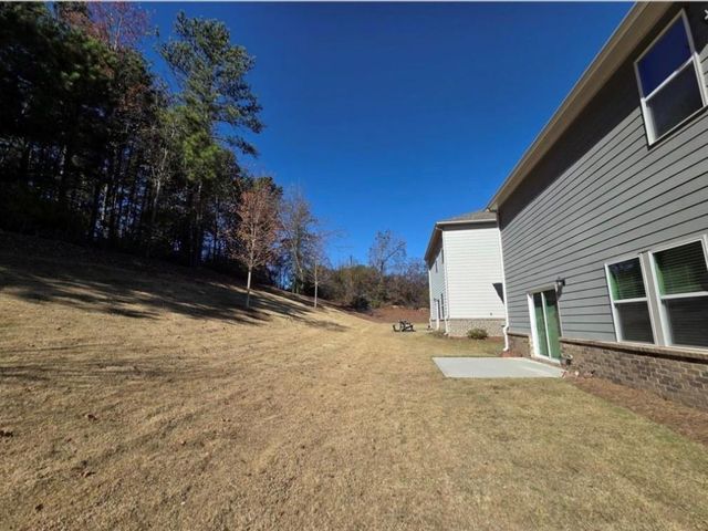 2008 Nuthatch Drive, Hoschton, GA 30548