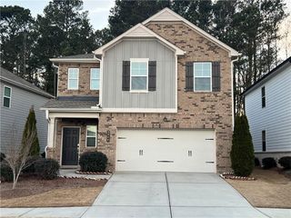 2008 Nuthatch Drive, Hoschton, GA 30548