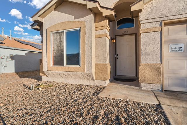 1308 Amole Drive SW, Albuquerque, NM 87121