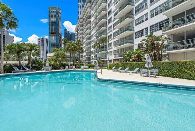1408 Brickell Bay Dr 807, Miami, FL 33131