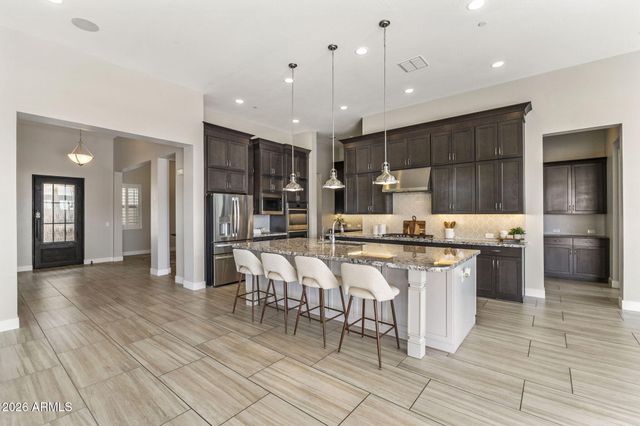 23110 N 76TH Lane, Peoria, AZ 85383