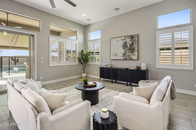 23110 N 76TH Lane, Peoria, AZ 85383